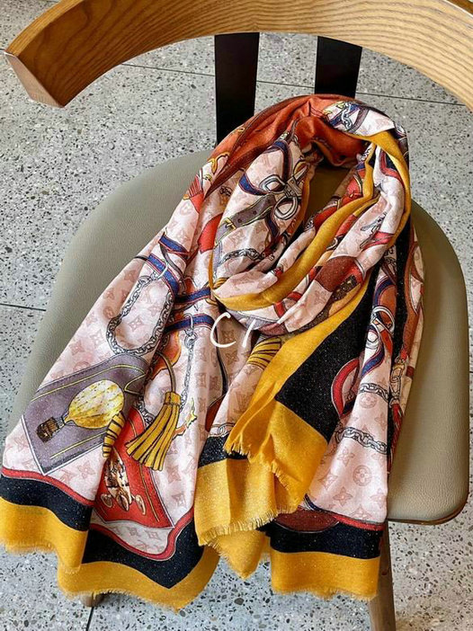 Wholesale Cheap LV Designer Scarves for Sale