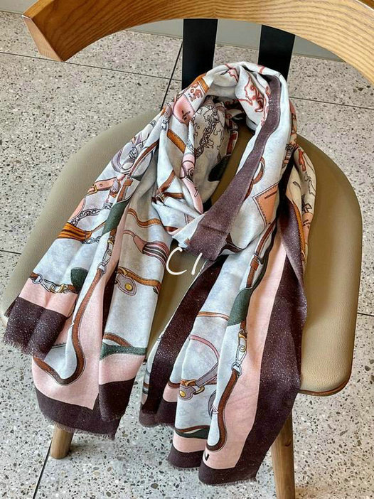 Wholesale Cheap LV Designer Scarves for Sale