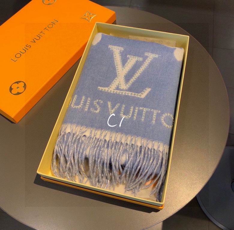 Wholesale Cheap LV Designer Scarves for Sale