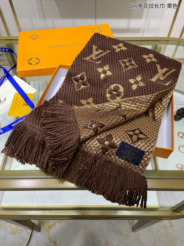 Wholesale Cheap LV Designer Scarves for Sale