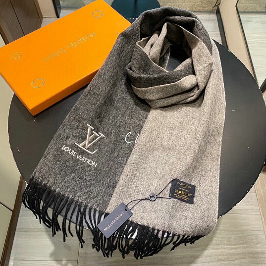 Wholesale Cheap LV Designer Scarves for Sale