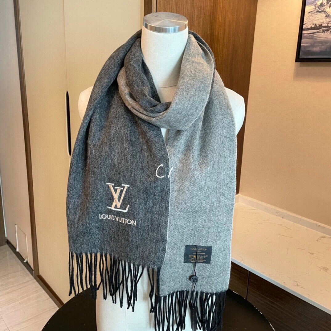 Wholesale Cheap LV Designer Scarves for Sale