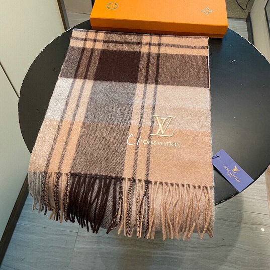 Wholesale Cheap LV Designer Scarves for Sale
