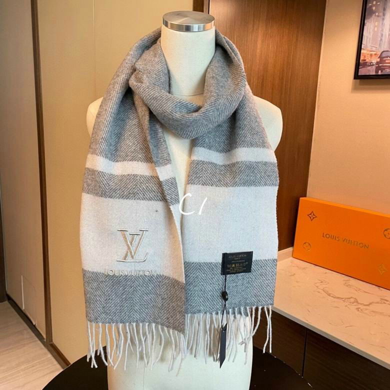 Wholesale Cheap LV Designer Scarves for Sale