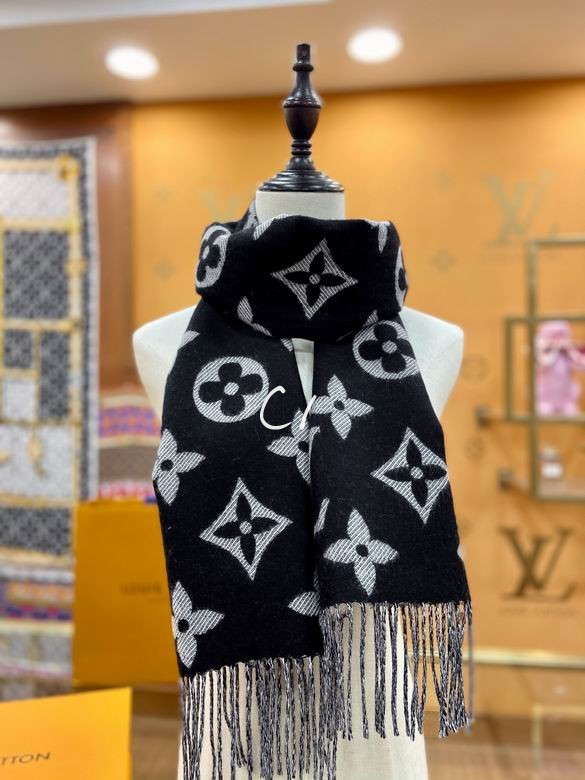Wholesale Cheap LV Designer Scarves for Sale
