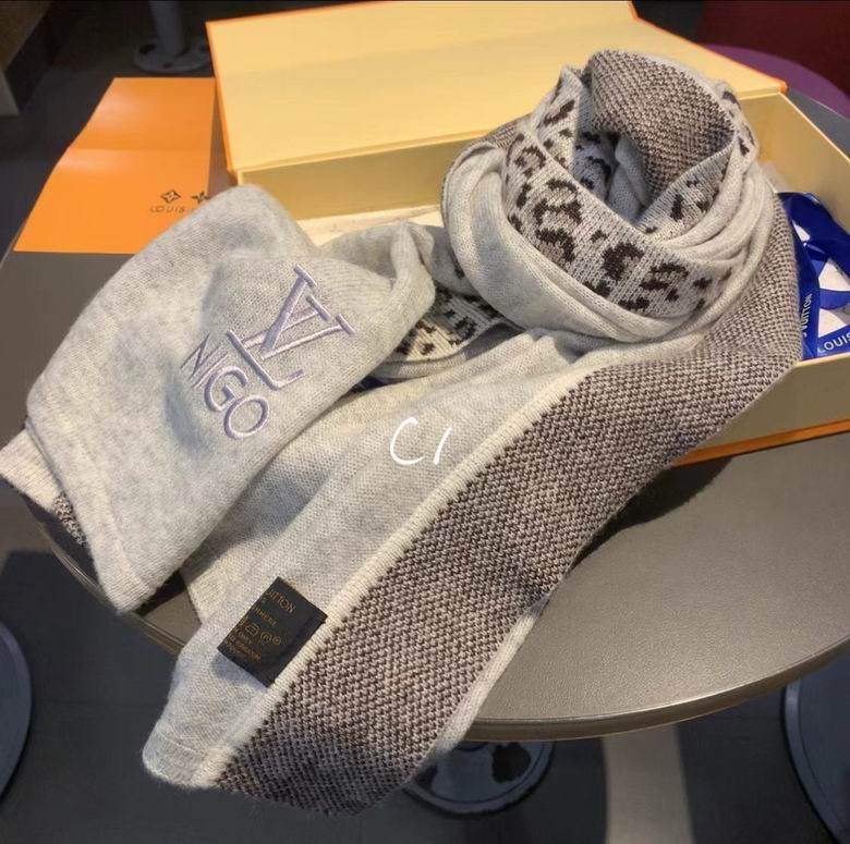 Wholesale Cheap LV Designer Scarves for Sale