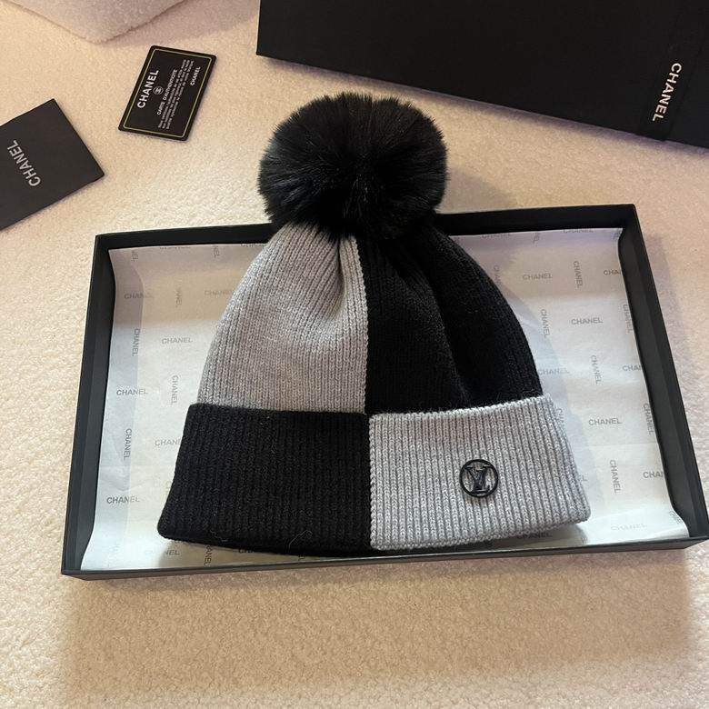 Wholesale Cheap Louis Vuitton Replica Designer Beanies for Sale