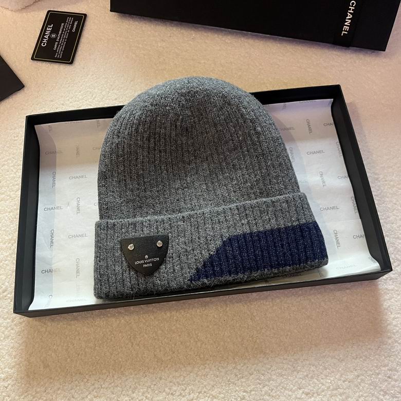 Wholesale Cheap Louis Vuitton Replica Designer Beanies for Sale