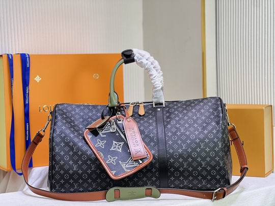 Wholesale Cheap Lv AAA Designer Travel Bags Duffle Bags for Sale