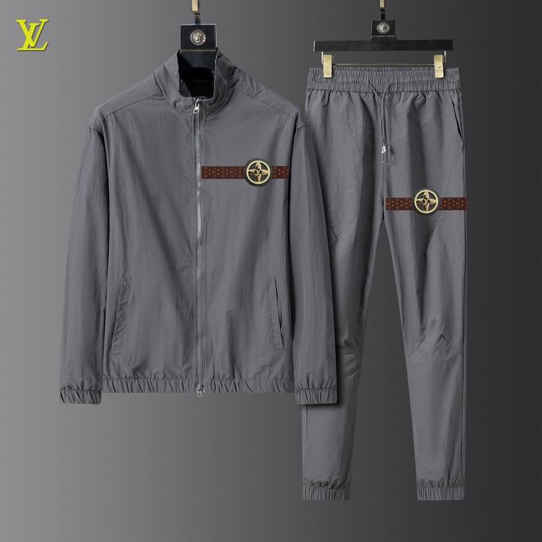 Wholesale High-quality Cheap LV Long Sleeve Designer Tracksuits for sale