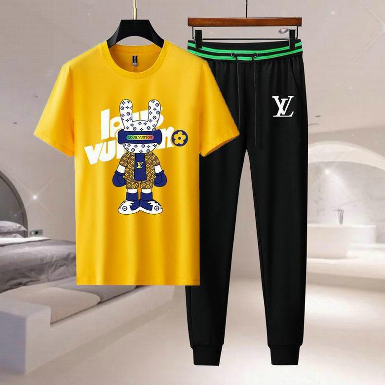 Wholesale Cheap Louis Vuitton Short Sleeve Casual Tracksuits for Sale