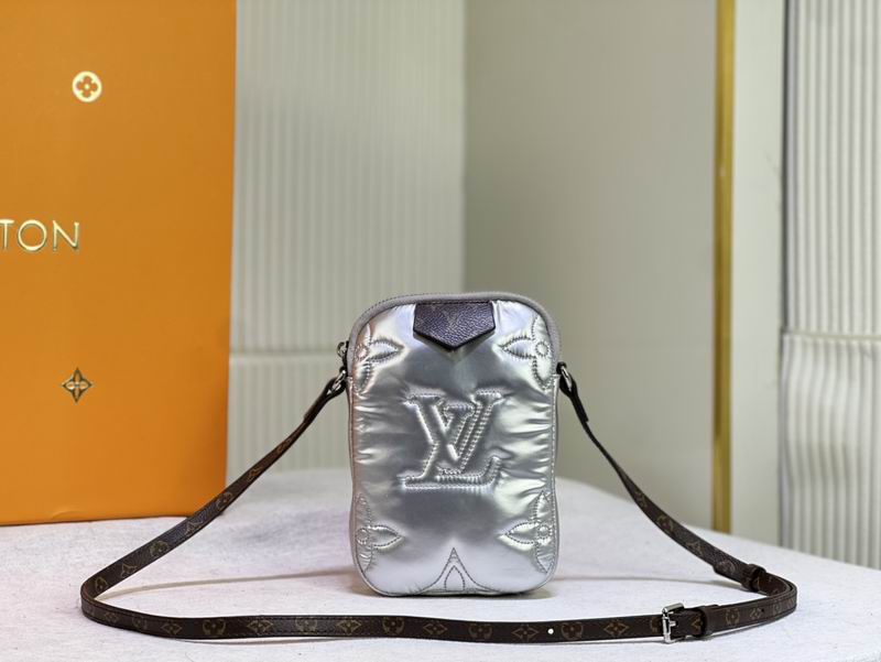 Wholesale Cheap LOUIS VUITTON Pillow M81716 Bags for Sale