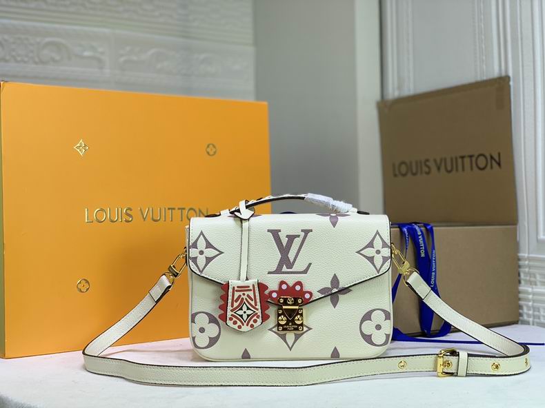 Wholesale Cheap Louis Vuitton Pochette Metis shoulder bag for Sale