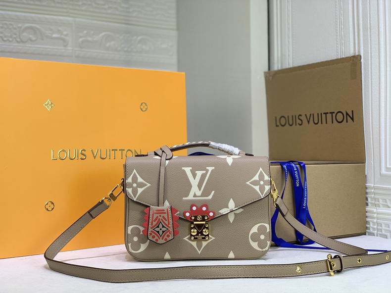 Wholesale Cheap Louis Vuitton Pochette Metis shoulder bag for Sale