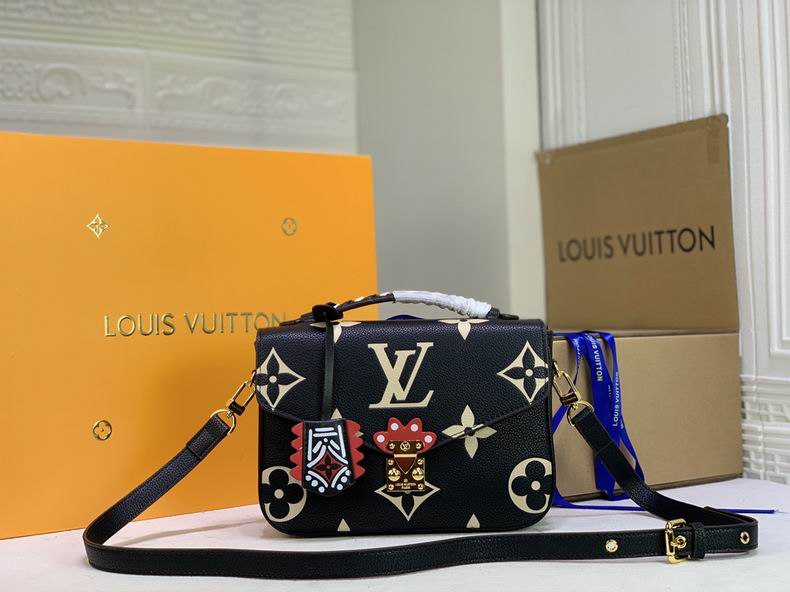 Wholesale Cheap Louis Vuitton Pochette Metis shoulder bag for Sale