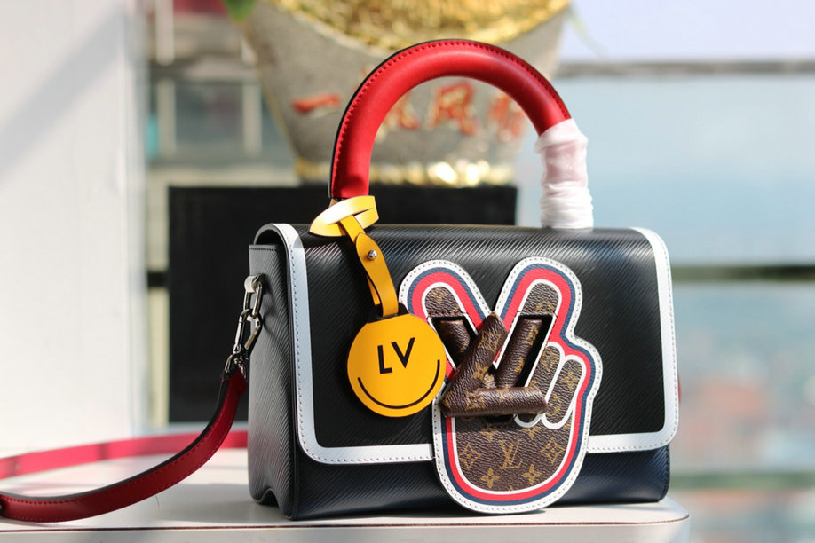 Wholesale Cheap Louis Vuitton Twist Bag For Women