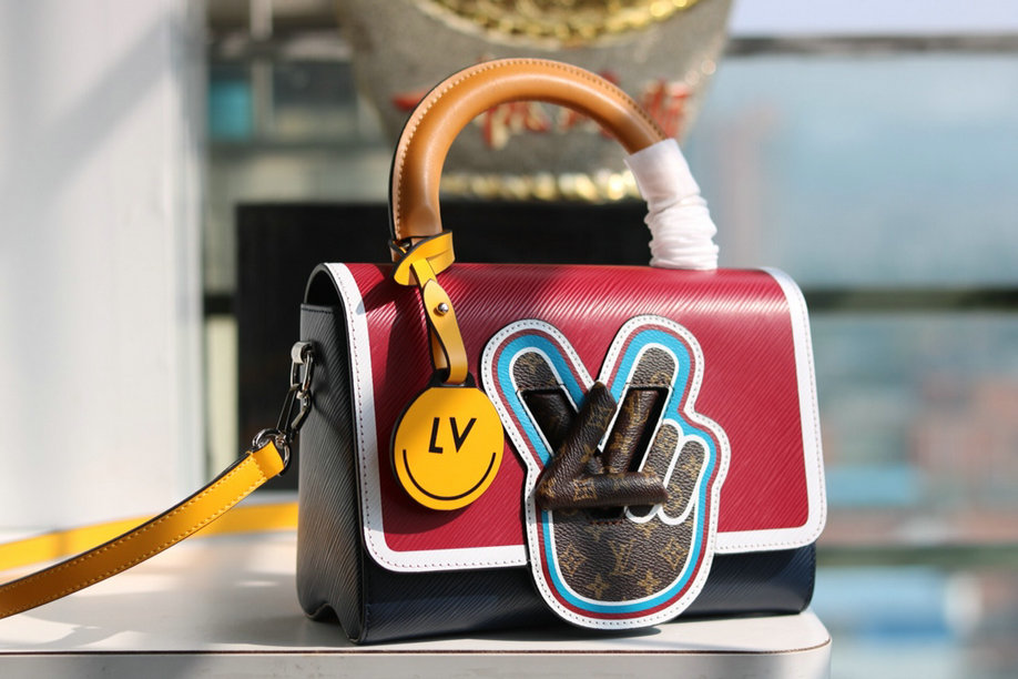 Wholesale Cheap Louis Vuitton Twist Bag For Women