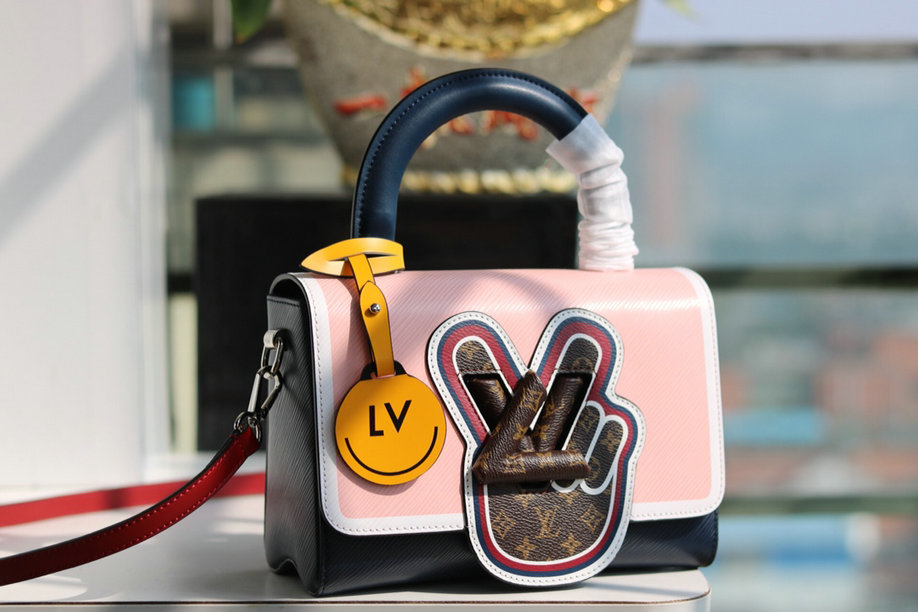 Wholesale Cheap Louis Vuitton Twist Bag For Women