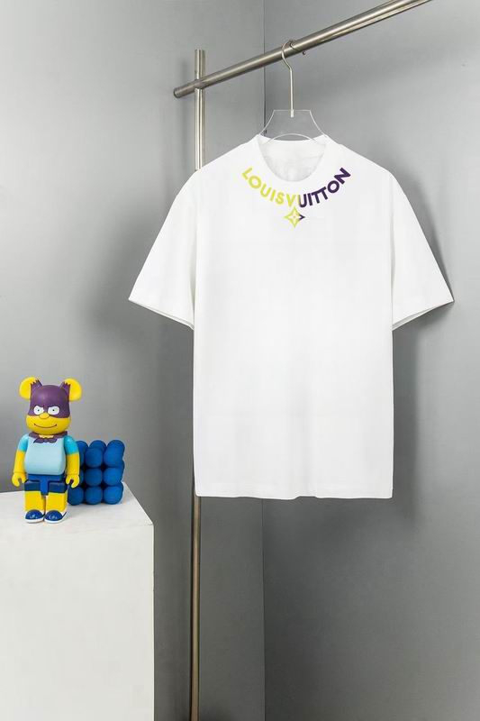 Wholesale High-quality Cheap LV Short Sleeve Replica Designer T Shirts for sale