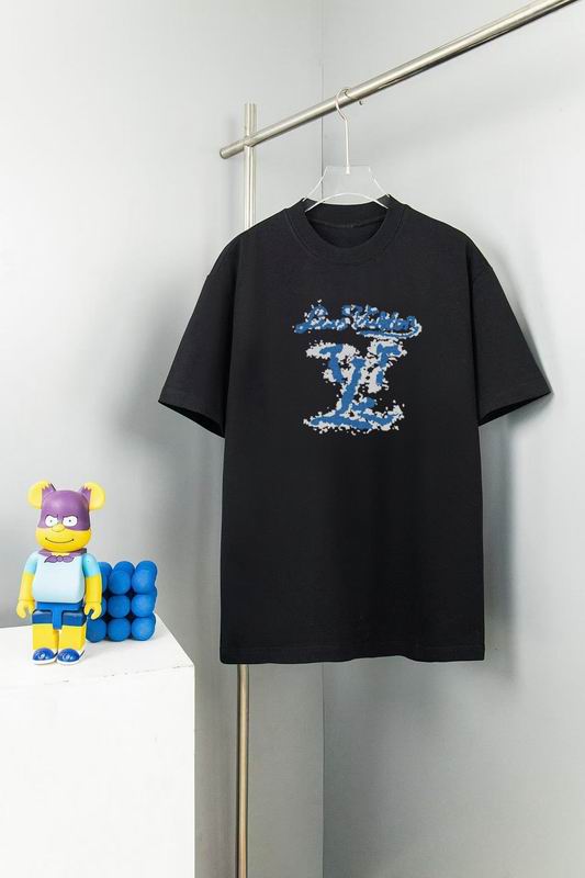 Wholesale High-quality Cheap LV Short Sleeve Replica Designer T Shirts for sale
