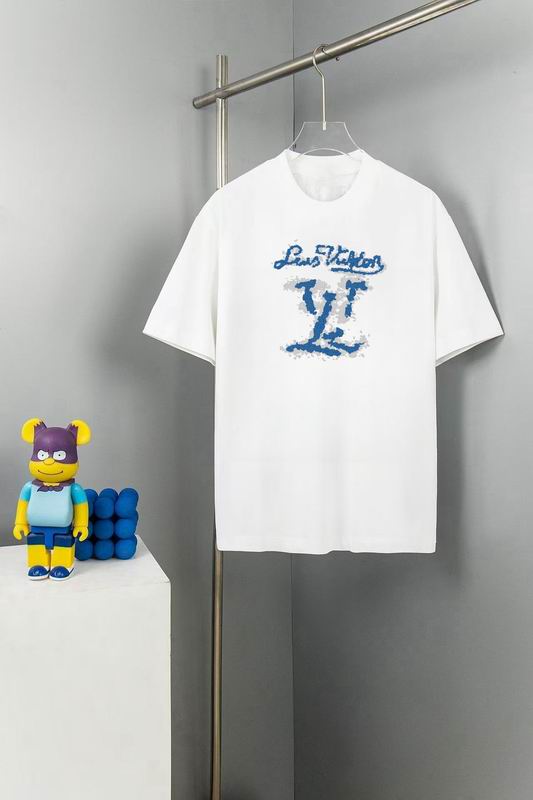 Wholesale High-quality Cheap LV Short Sleeve Replica Designer T Shirts for sale