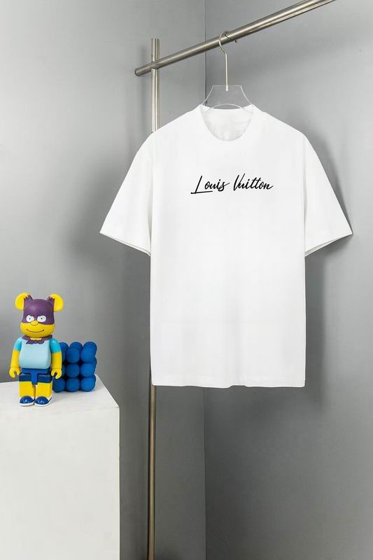 Wholesale High-quality Cheap LV Short Sleeve Replica Designer T Shirts for sale