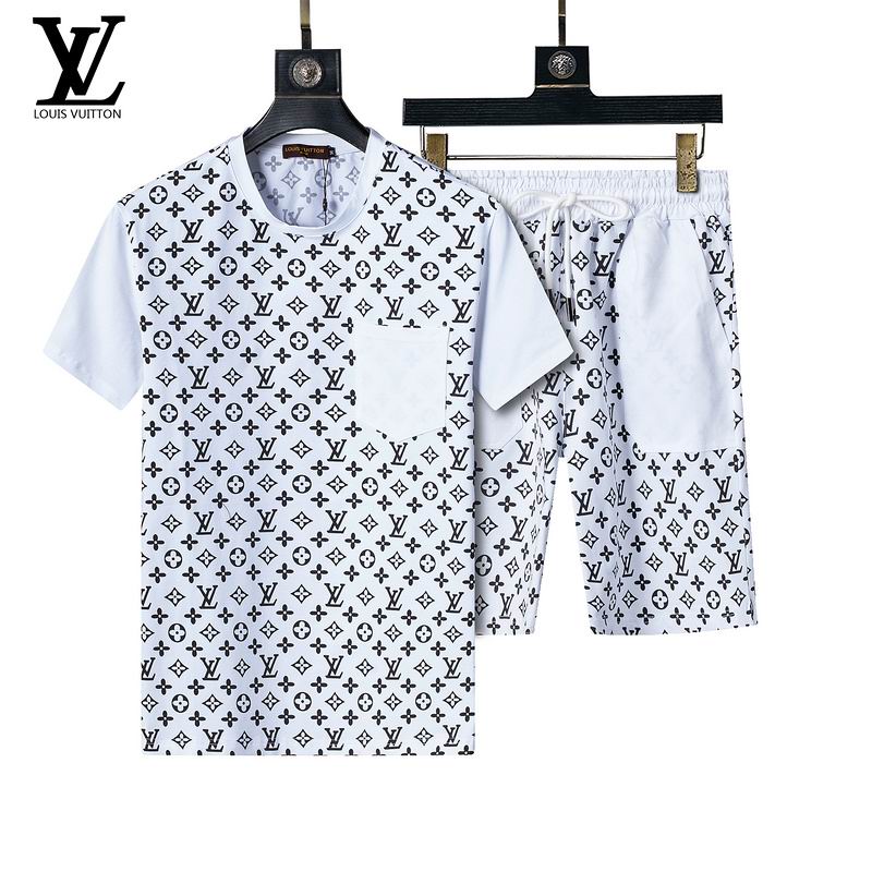 Wholesale Cheap High Quality LV Short Sleeve Designer Tracksuits for Sale