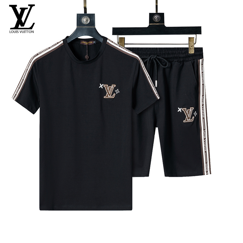 Wholesale Cheap High Quality LV Short Sleeve Designer Tracksuits for Sale