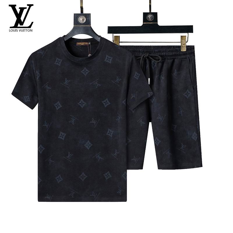 Wholesale Cheap High Quality LV Short Sleeve Designer Tracksuits for Sale