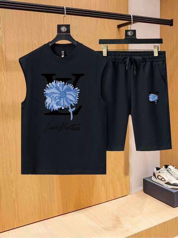 Wholesale High-quality LV Short Sleeve Replica Designer Tracksuits for sale