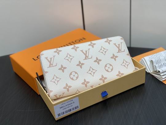Wholesale Cheap AAA Louis Vuitton Zippy M83093 Wallets Card Holders for Sale