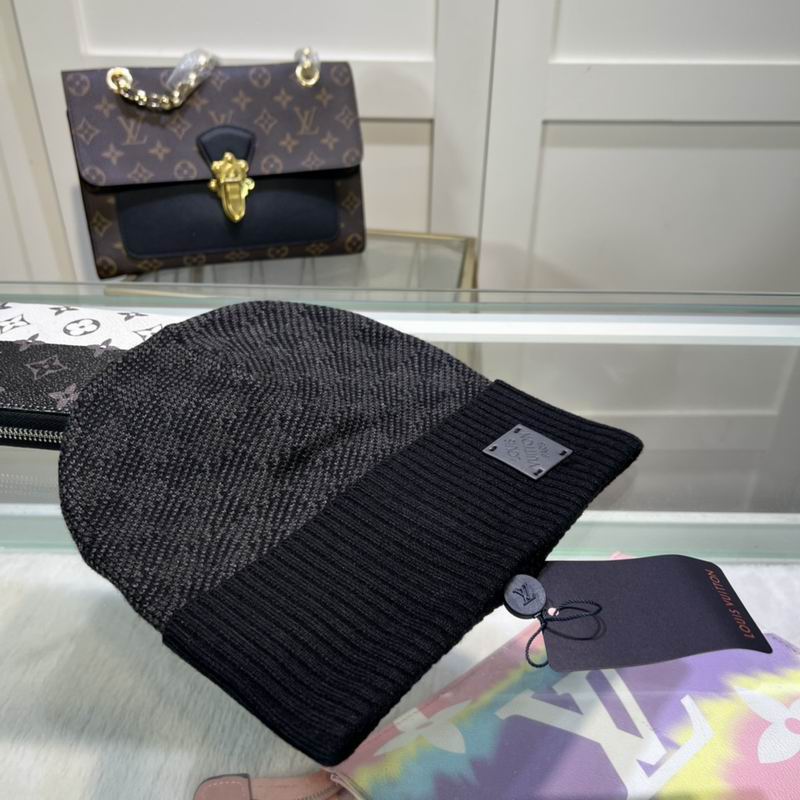 Wholesale Cheap Louis Vuitton Replica Designer Beanies for Sale