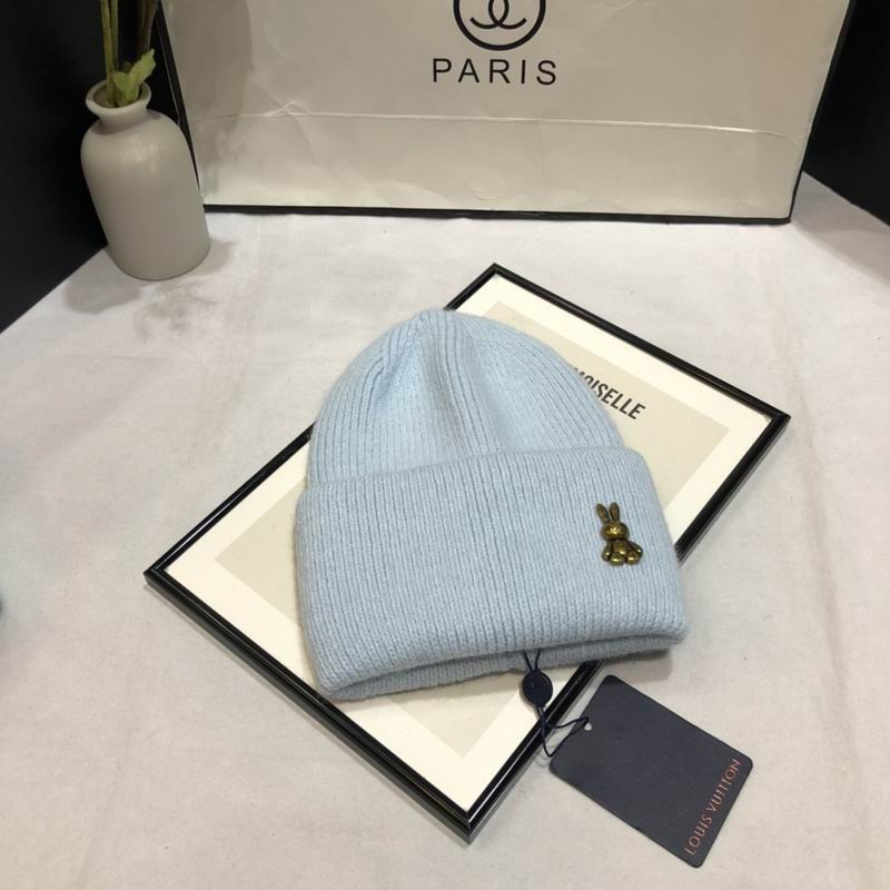 Wholesale Cheap Louis Vuitton Replica Designer Beanies for Sale