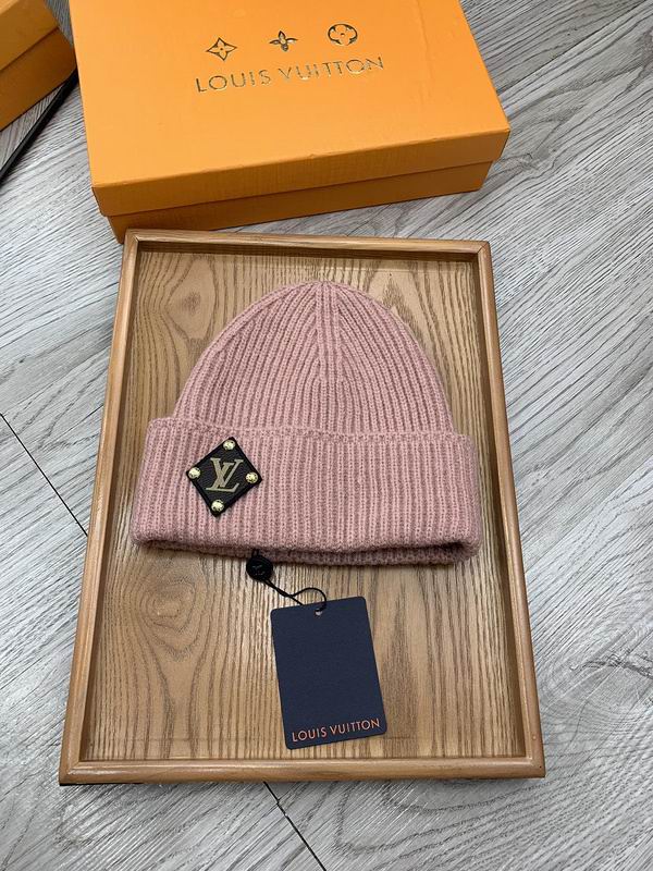 Wholesale Cheap Louis Vuitton Replica Designer Beanies for Sale