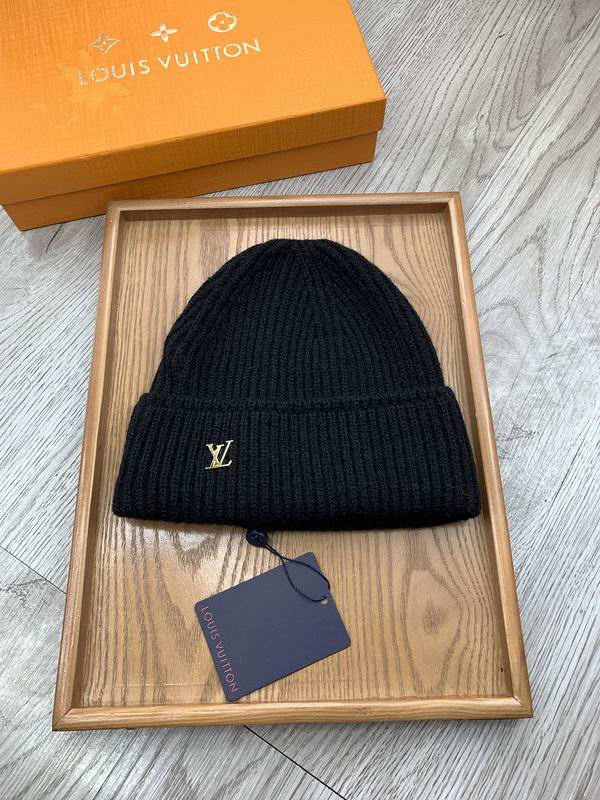 Wholesale Cheap Louis Vuitton Replica Designer Beanies for Sale