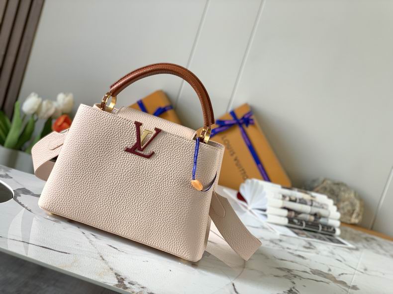 Wholesale Cheap Louis Vuitton Capucines MM WOMEN Handbags Bags for Sale