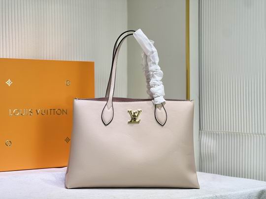 Wholesale Cheap Louis Vuitton Lockme Leather Bags for Sale
