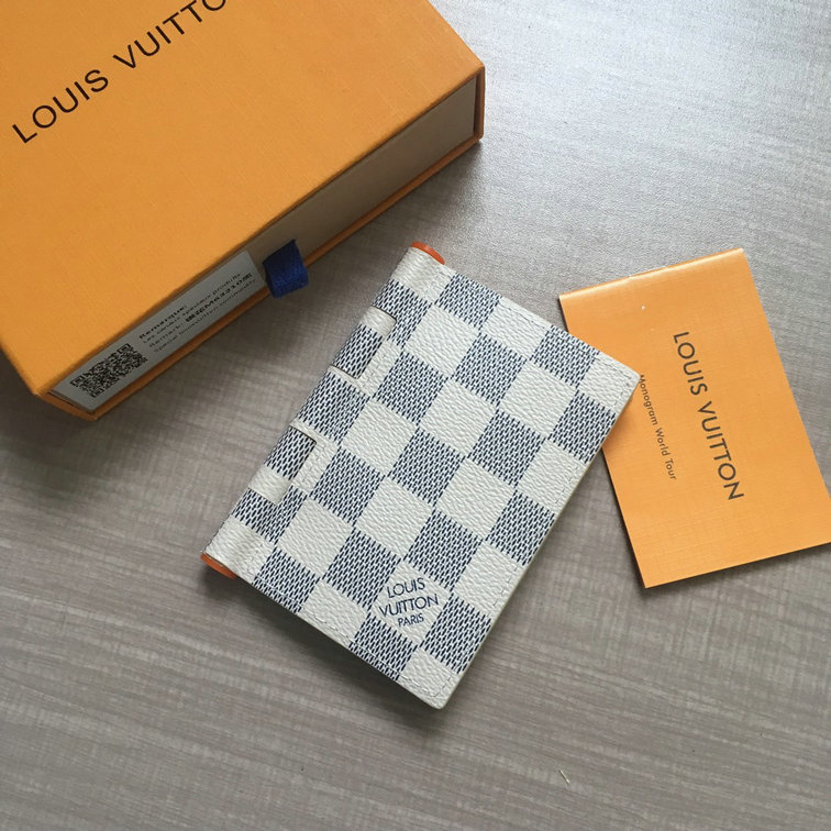 Wholesale Louis Vuitton Credit Card Holder Replica for Sale