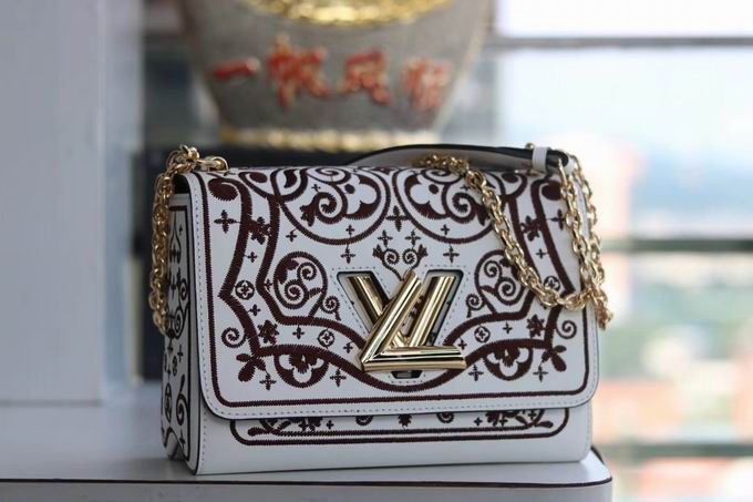 Wholesale Cheap Lv Twist Handbags for sale