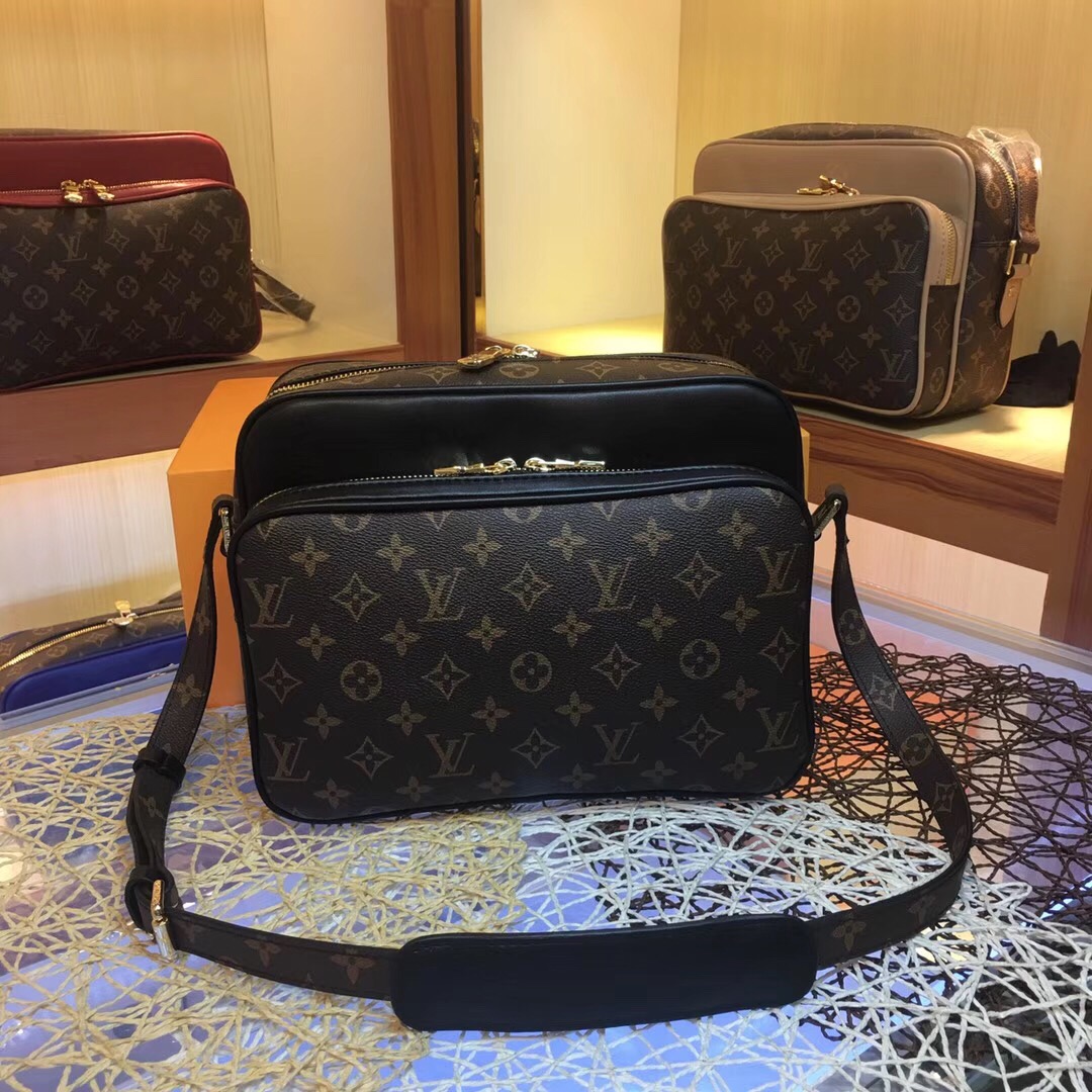 Wholesale Louis Vuitton Monogram Canvas Nil Slim bags
