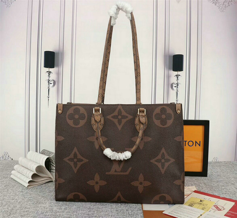 Wholesale Louis Vuitton Monogram Giant Onthego Tote Bags for sale