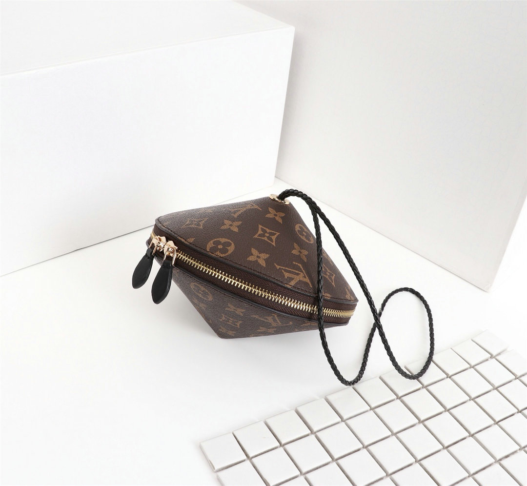 Wholesale Cheap Louis Vuitton UFO Bags for sale