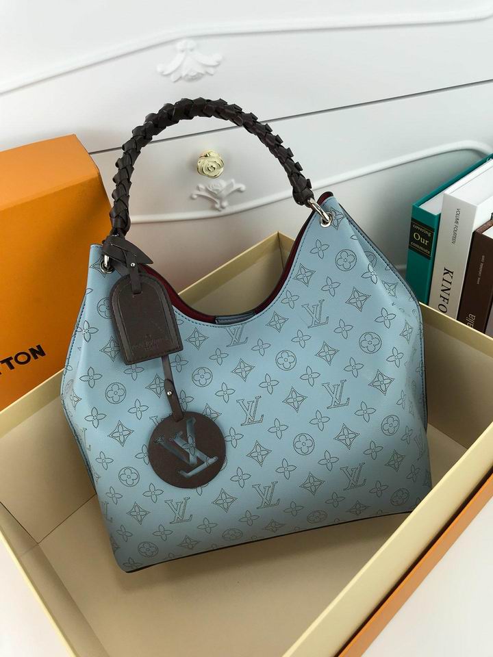 LOUIS VUITTON Carmel Hobo Mahina Leather Handbags