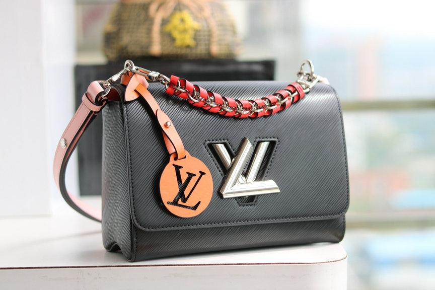 Wholesale Louis Vuitton Twist MM Epi Leather Handbags for sale