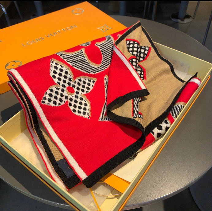 Wholesale Cheap LV Designer Scarves for Sale
