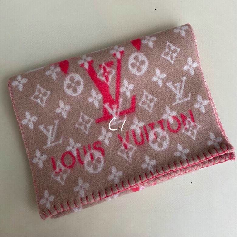 Wholesale Cheap LV Designer Scarves for Sale