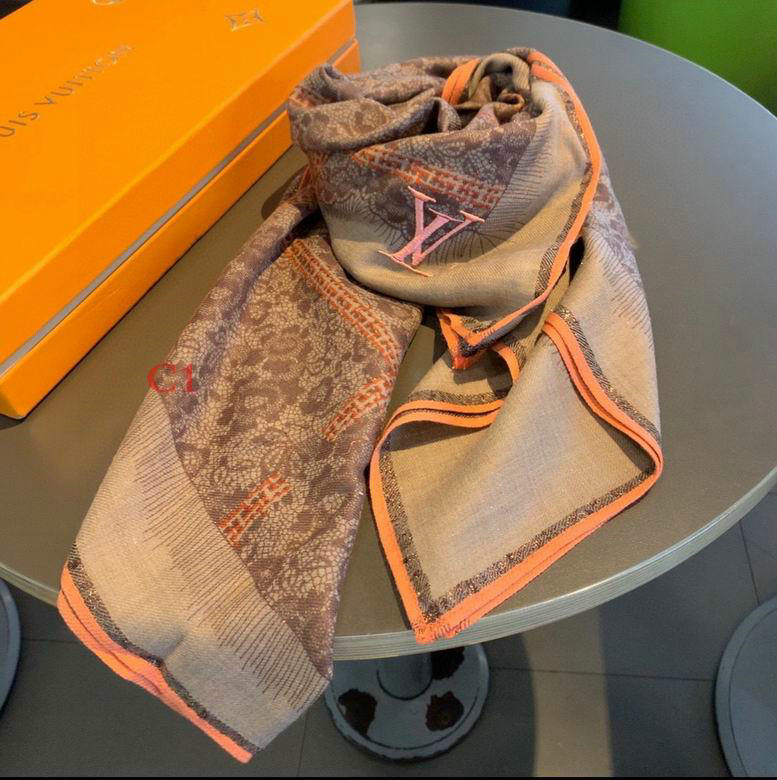 Wholesale Cheap LV Designer Scarves for Sale