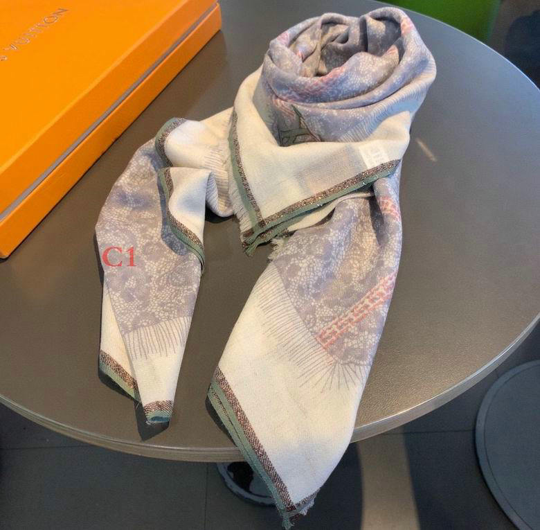 Wholesale Cheap LV Designer Scarves for Sale