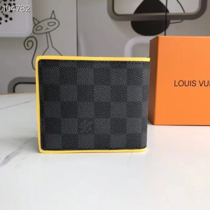 LV Damier Multiple Wallet 63267