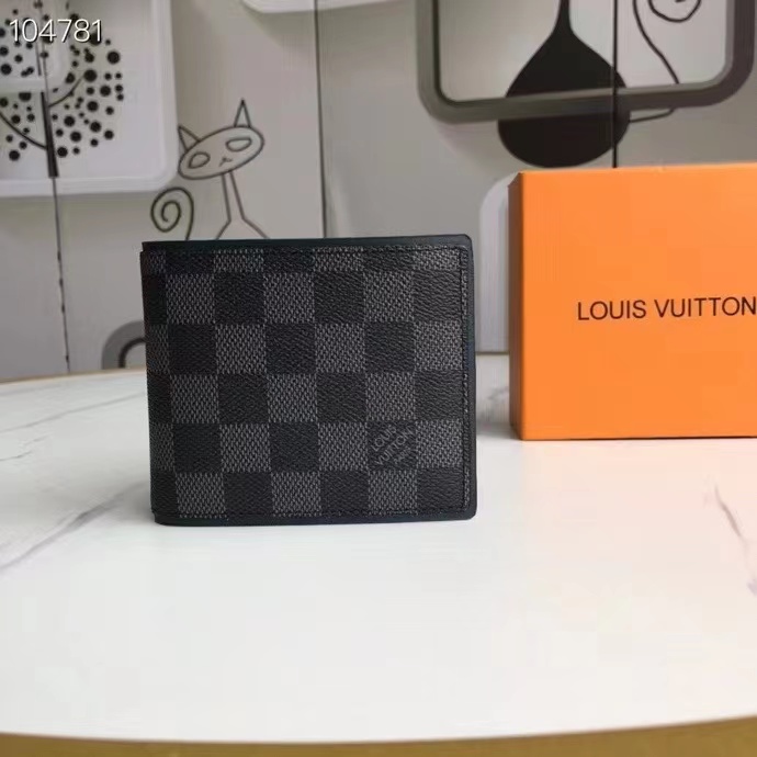 LV Damier Multiple Wallet 63267